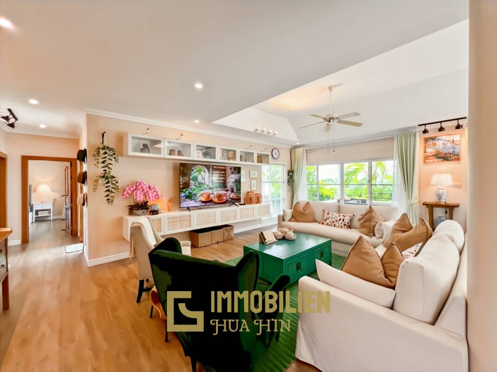 Smart House Valley Hua Hin: 3 Schlafzimmer Luxus Pool Villa