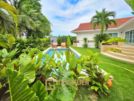 Smart House Valley Hua Hin: 3 Schlafzimmer Luxus Pool Villa