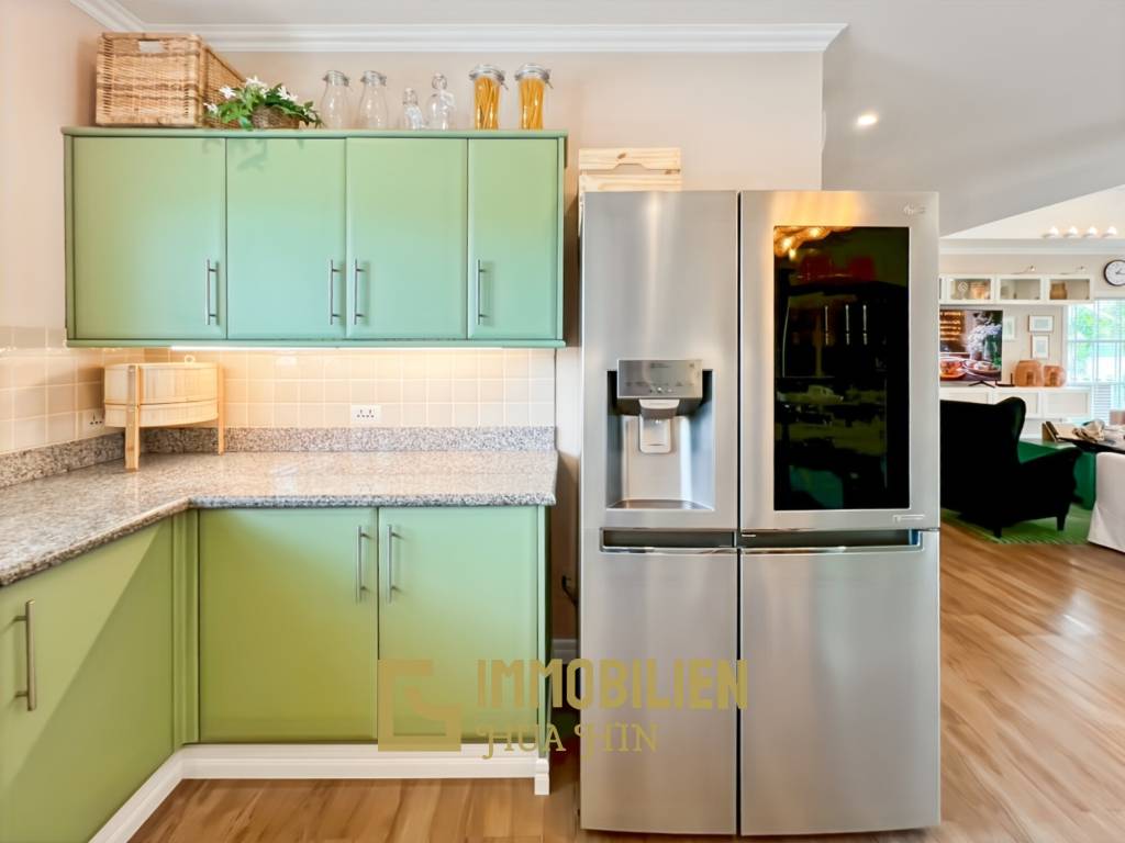 Smart House Valley Hua Hin: 3 Schlafzimmer Luxus Pool Villa