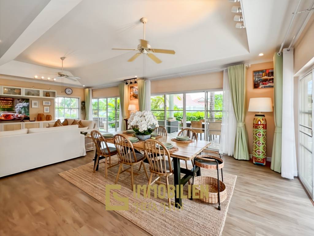 Smart House Valley Hua Hin: 3 Schlafzimmer Luxus Pool Villa