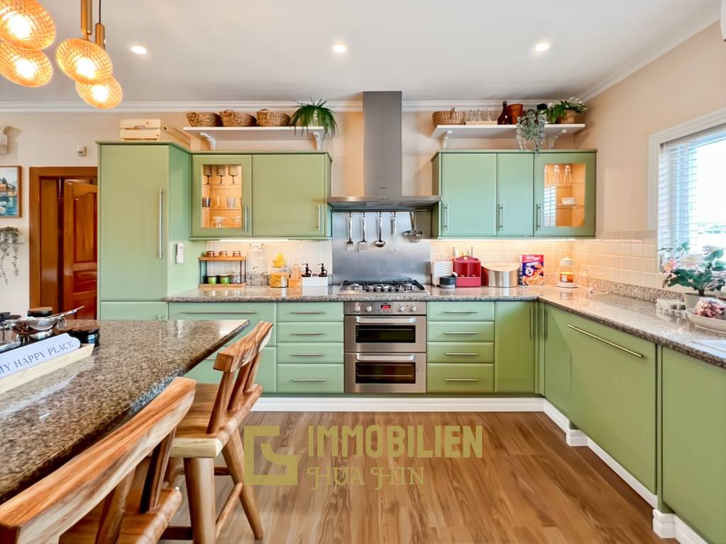 Smart House Valley Hua Hin: 3 Schlafzimmer Luxus Pool Villa