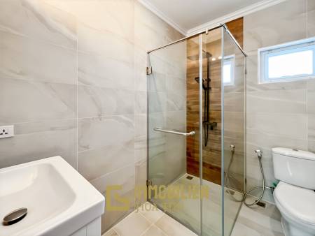 Smart House Valley Hua Hin: 3 Schlafzimmer Luxus Pool Villa