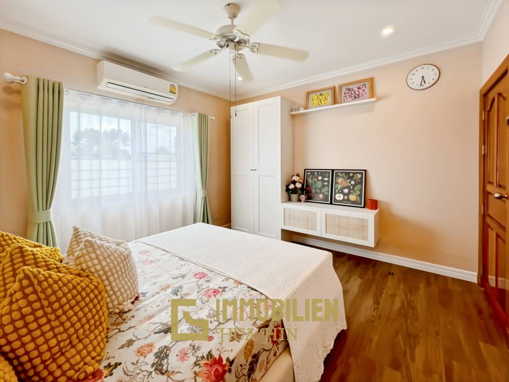 Smart House Valley Hua Hin: 3 Schlafzimmer Luxus Pool Villa