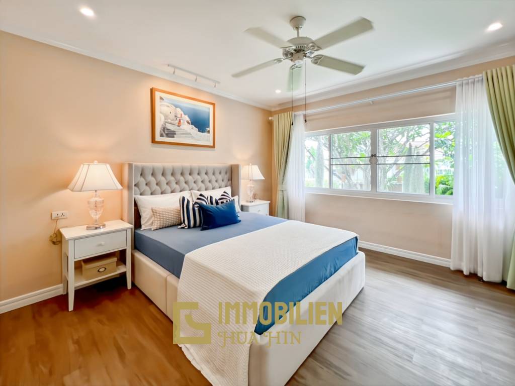 Smart House Valley Hua Hin: 3 Schlafzimmer Luxus Pool Villa