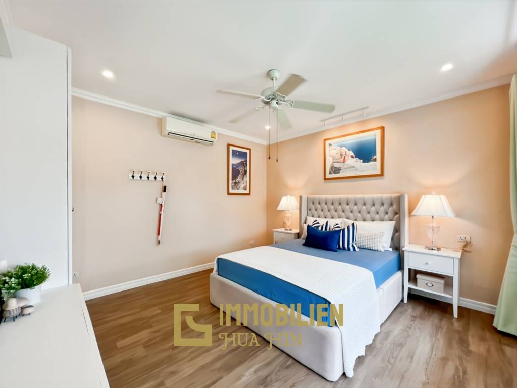 Smart House Valley Hua Hin: 3 Schlafzimmer Luxus Pool Villa