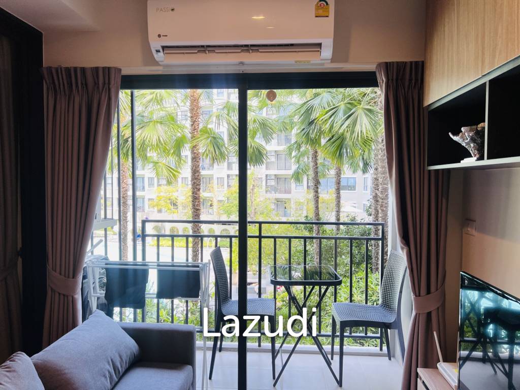 Modern 1-Bedroom Condo in La Casita Huahin