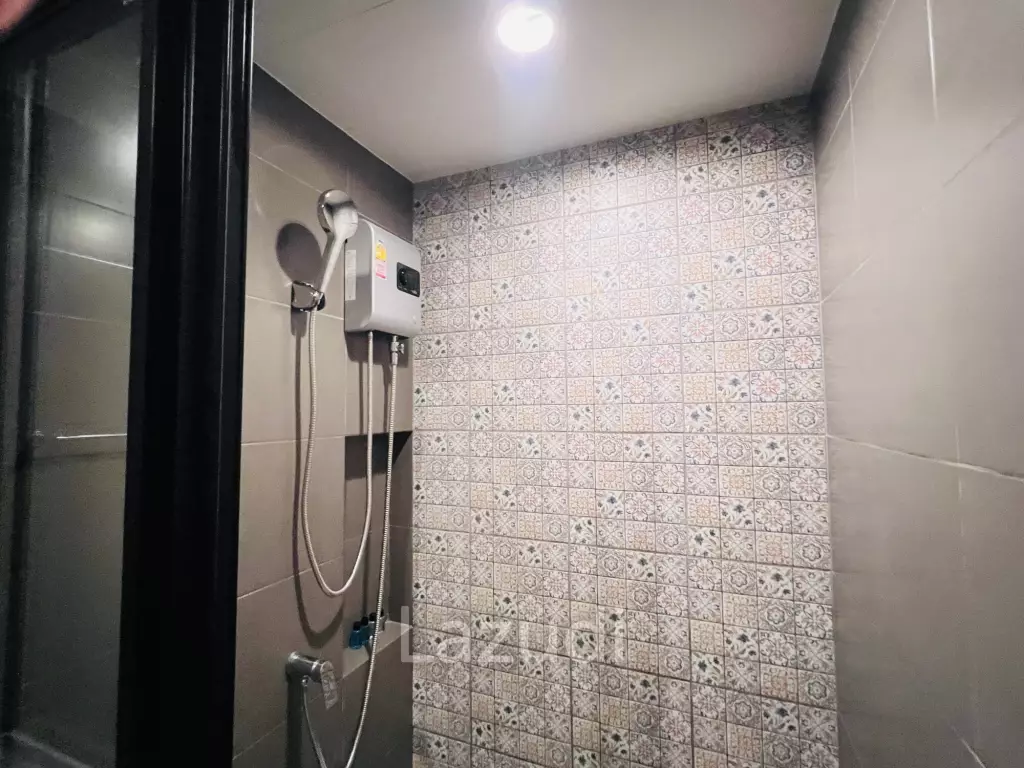 Modern 1-Bedroom Condo in La Casita Huahin