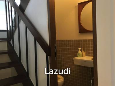 Spacious Home Office in Central Phrom Phong Thonglor