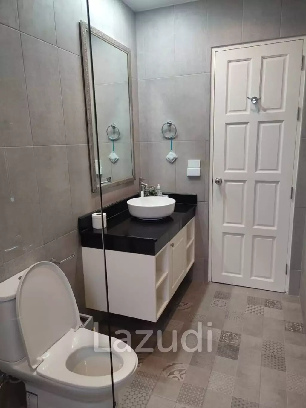 Luxury Pool Villa, 3 bed, 3 bath . 2 minutes from Golf Course