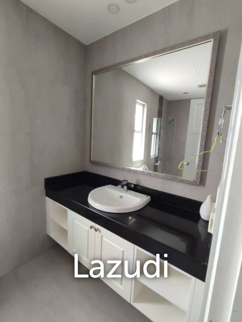 Luxury Pool Villa, 3 bed, 3 bath . 2 minutes from Golf Course