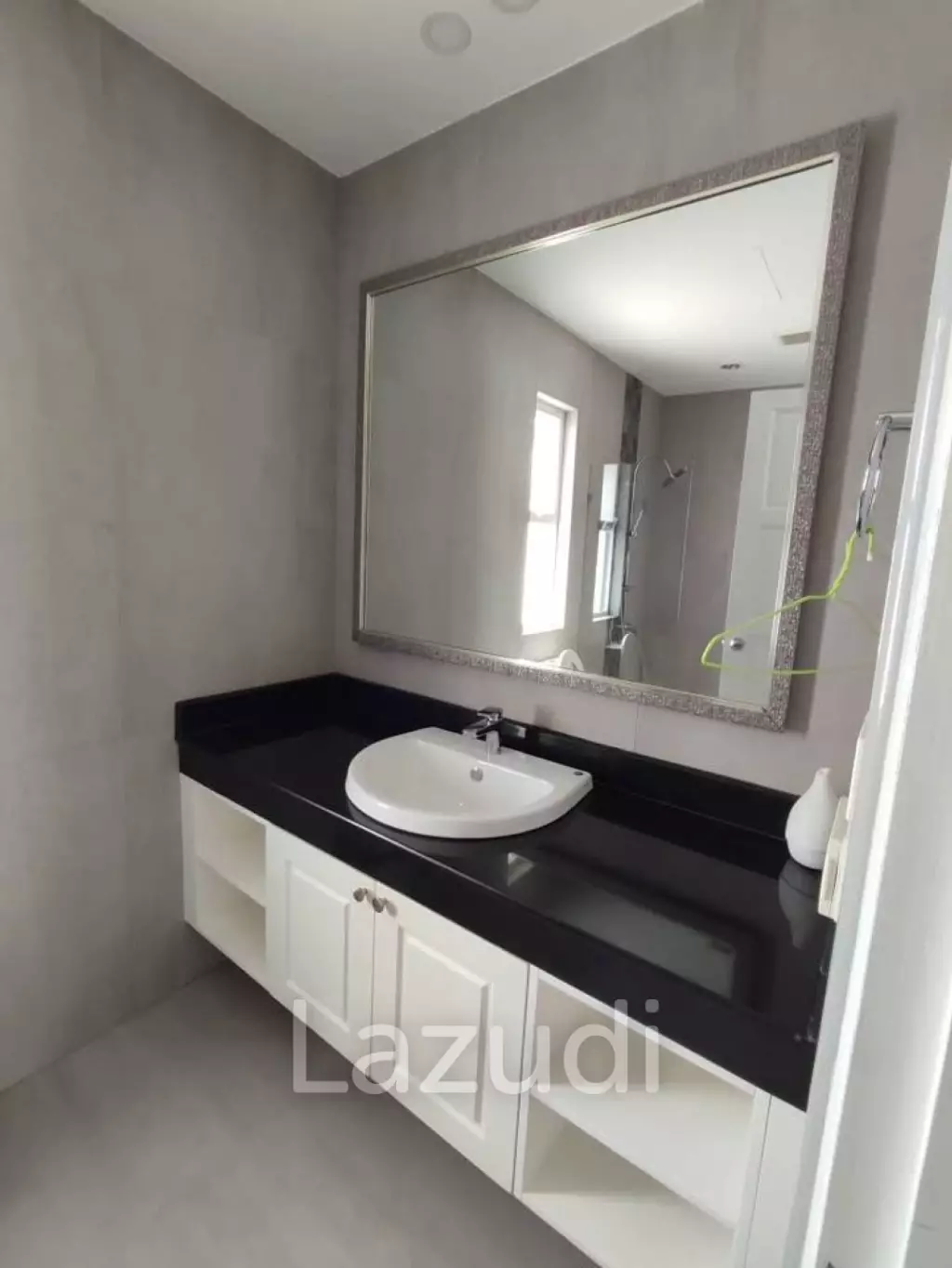 Luxury Pool Villa, 3 bed, 3 bath . 2 minutes from Golf Course