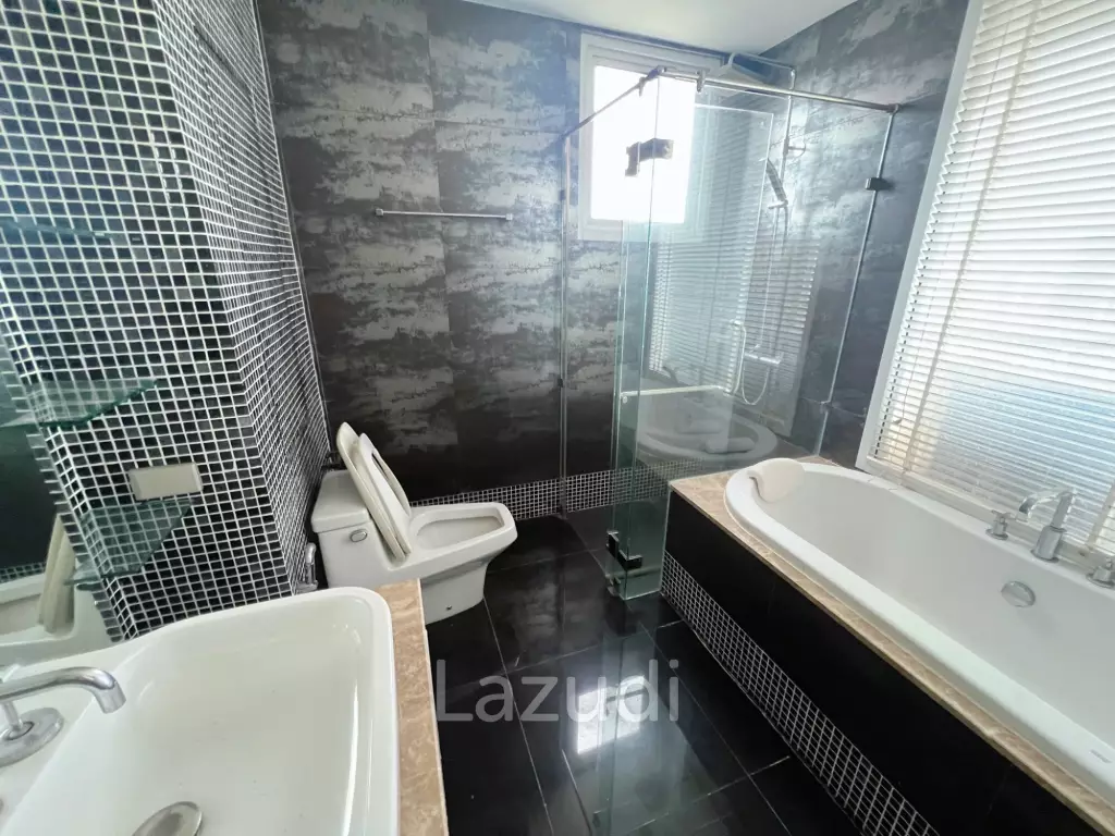4 Bed 4 Bath 322 SQ.M Ideal 24 Condominium