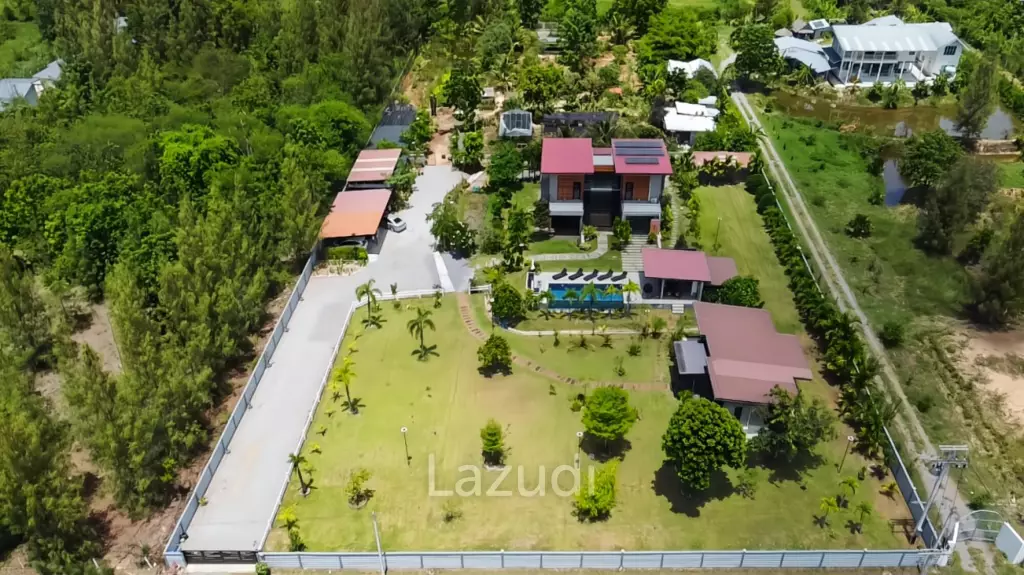 Exclusive 5 Bedroom Villa with Swimming Pool on 5 Rai Plot