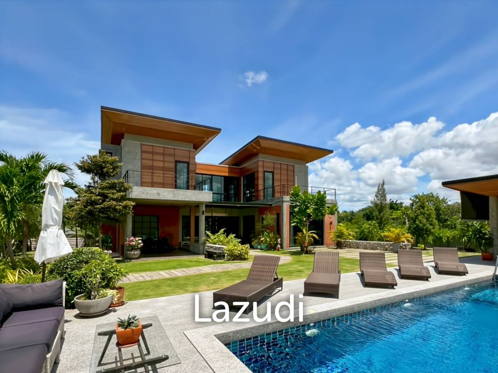 Exclusive 5 Bedroom Villa with Swimming Pool on 5 Rai Plot