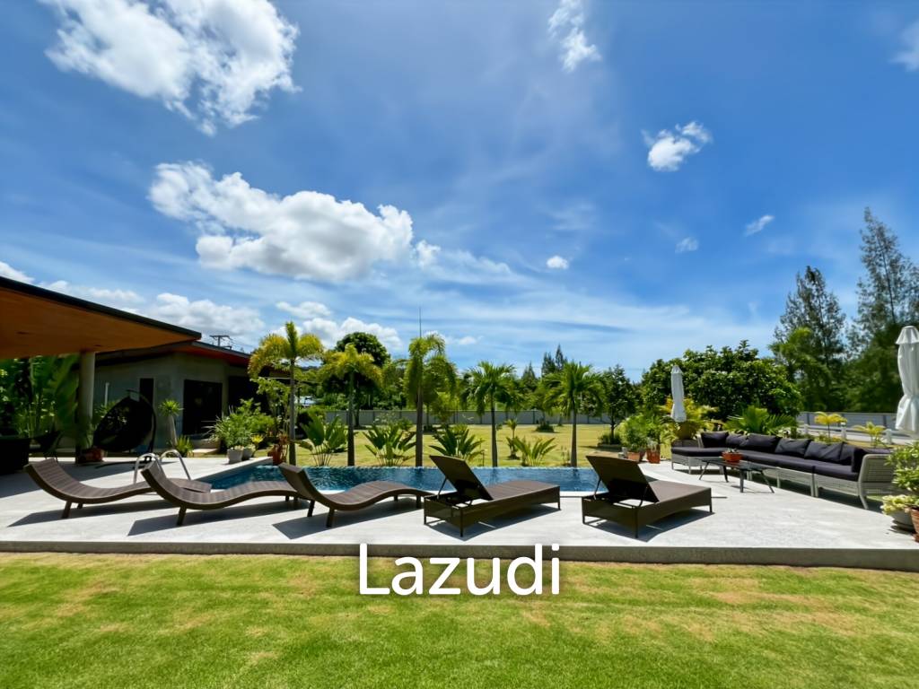 Exclusive 5 Bedroom Villa with Swimming Pool on 5 Rai Plot