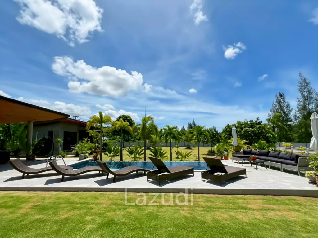 Exclusive 5 Bedroom Villa with Swimming Pool on 5 Rai Plot