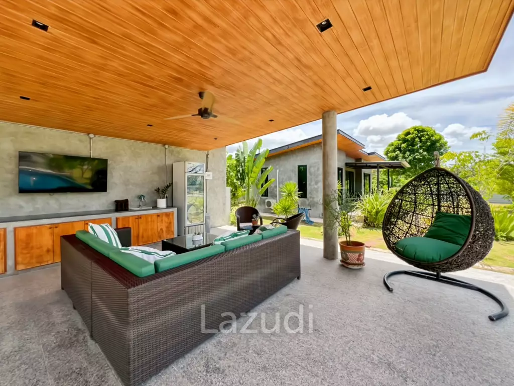 Exclusive 5 Bedroom Villa with Swimming Pool on 5 Rai Plot