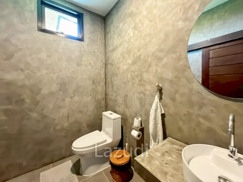 Exclusive 5 Bedroom Villa with Swimming Pool on 5 Rai Plot