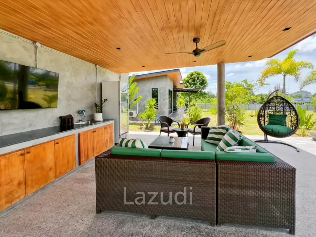 Exclusive 5 Bedroom Villa with Swimming Pool on 5 Rai Plot