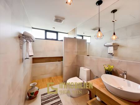 วิลล่า 5 ห้องนอนพร้อมสระว่ายน้ำและพื้นที่สวนขนาดใหญ่ในทับใต้ หัวหิน