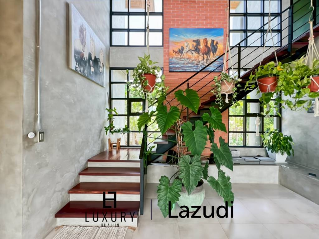 Exclusive 5 Bedroom Villa with Swimming Pool on 5 Rai Plot