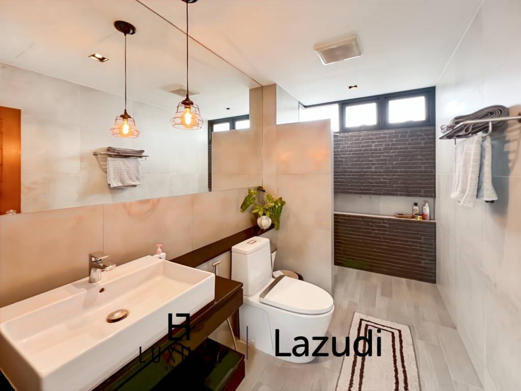 Exclusive 5 Bedroom Villa with Swimming Pool on 5 Rai Plot