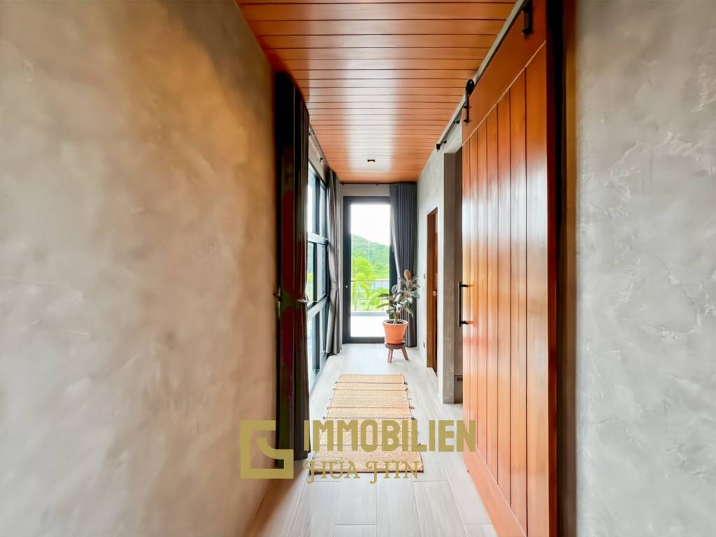 วิลล่า 5 ห้องนอนพร้อมสระว่ายน้ำและพื้นที่สวนขนาดใหญ่ในทับใต้ หัวหิน