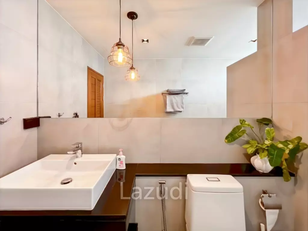 Exclusive 5 Bedroom Villa with Swimming Pool on 5 Rai Plot