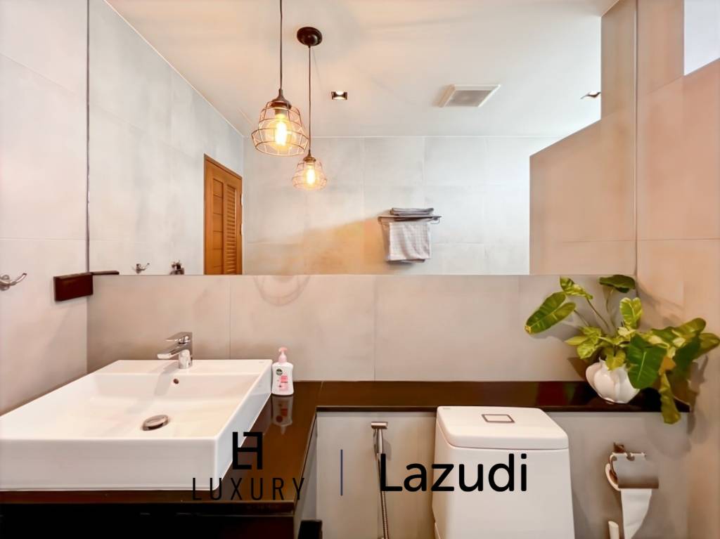 Exclusive 5 Bedroom Villa with Swimming Pool on 5 Rai Plot