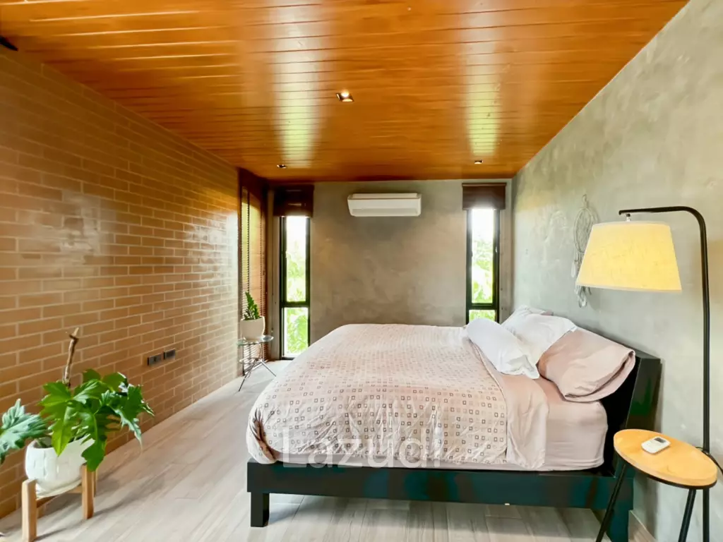 Exclusive 5 Bedroom Villa with Swimming Pool on 5 Rai Plot
