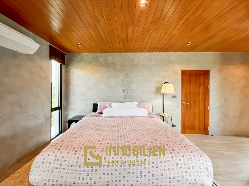 วิลล่า 5 ห้องนอนพร้อมสระว่ายน้ำและพื้นที่สวนขนาดใหญ่ในทับใต้ หัวหิน