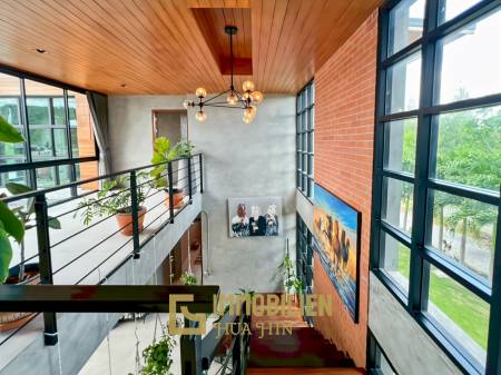 วิลล่า 5 ห้องนอนพร้อมสระว่ายน้ำและพื้นที่สวนขนาดใหญ่ในทับใต้ หัวหิน