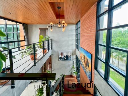 Exclusive 5 Bedroom Villa with Swimming Pool on 5 Rai Plot