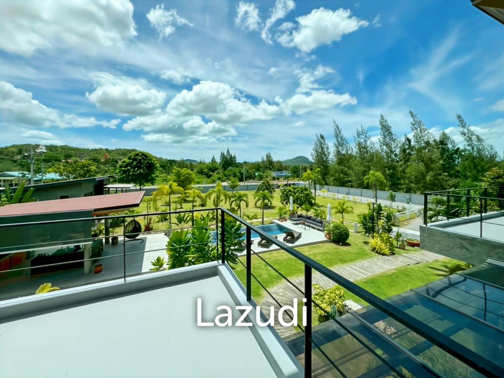Exclusive 5 Bedroom Villa with Swimming Pool on 5 Rai Plot