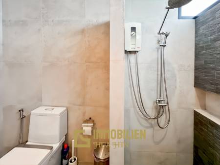 วิลล่า 5 ห้องนอนพร้อมสระว่ายน้ำและพื้นที่สวนขนาดใหญ่ในทับใต้ หัวหิน