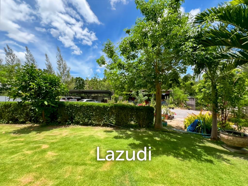 Exclusive 5 Bedroom Villa with Swimming Pool on 5 Rai Plot