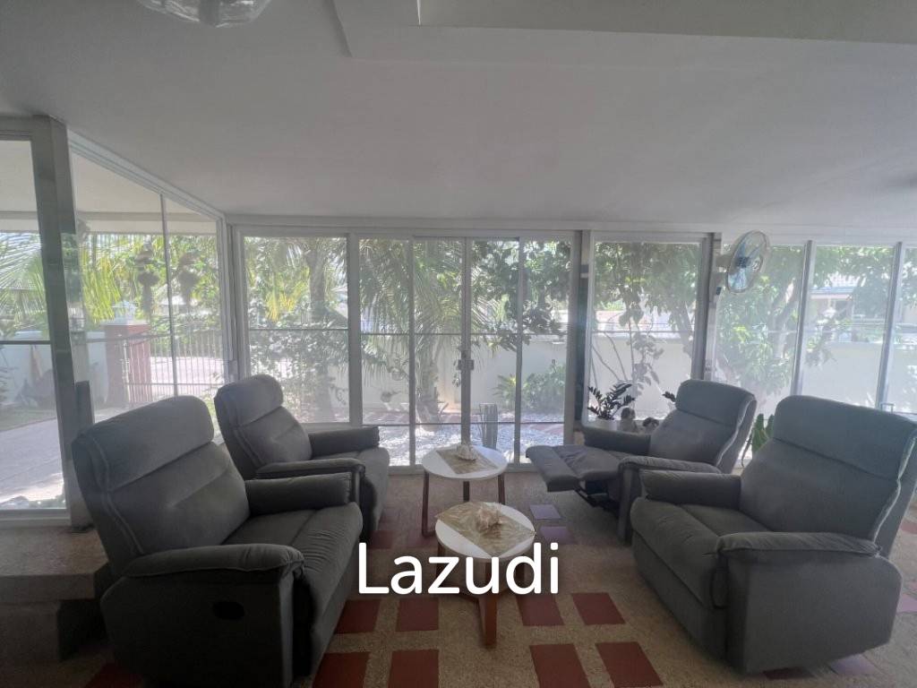 EMERALD RESORT : 3 bed pool villa