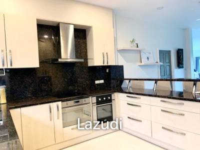 3 Bedrooms 2 Bathrooms 220 SQ.M. SP Village 5