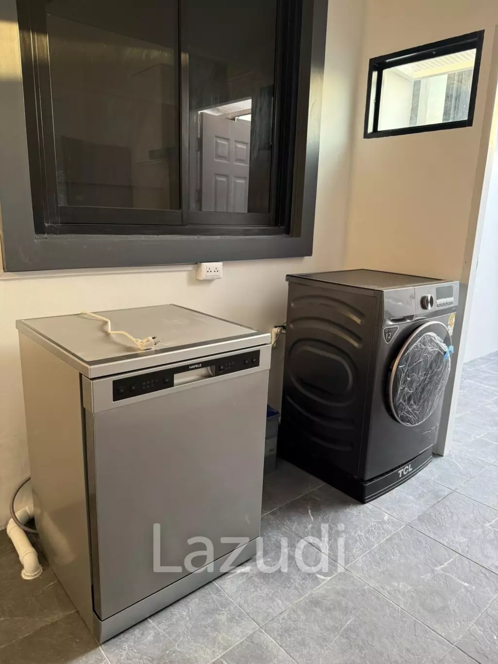 3-Bedroom Pool Villa For Rent In Chalong