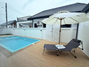 3-Bedroom Pool Villa For Rent In Chalong