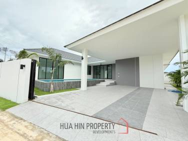HUGUH HOME: Type B, 3-Bedroom, 3 bathrooms Pool Villa HUGUH HOME: Type B, 3-Bedroom, 3 bathrooms Pool Villa