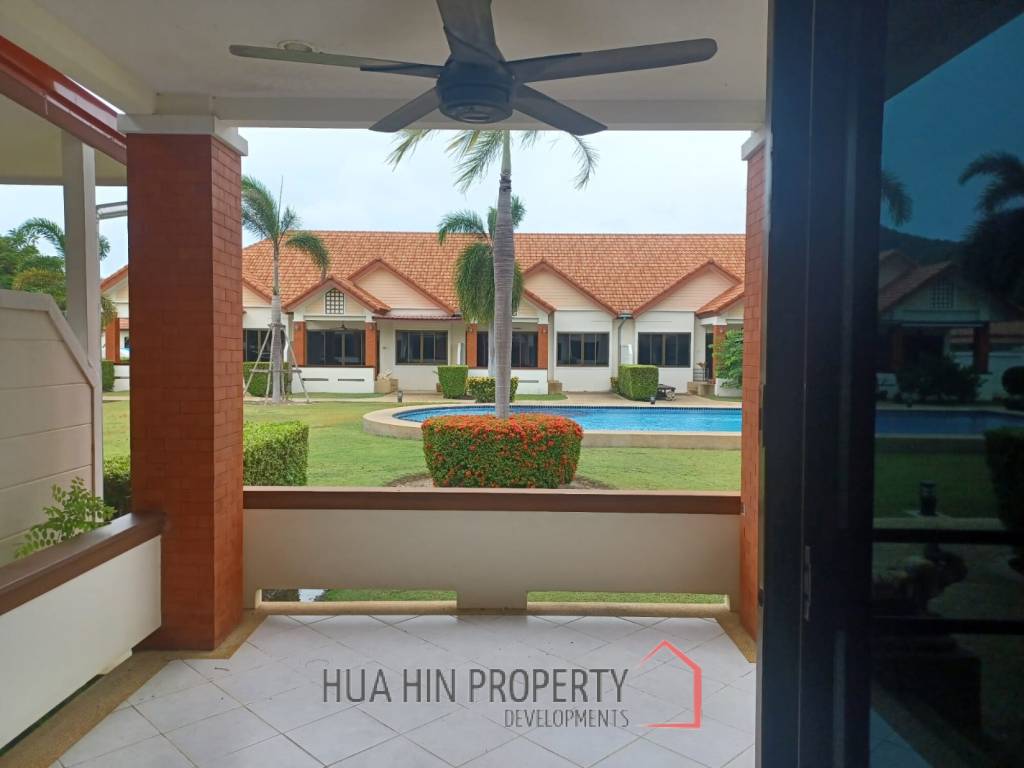 Beautiful 2 bed Townhouse in Resort close to downtown