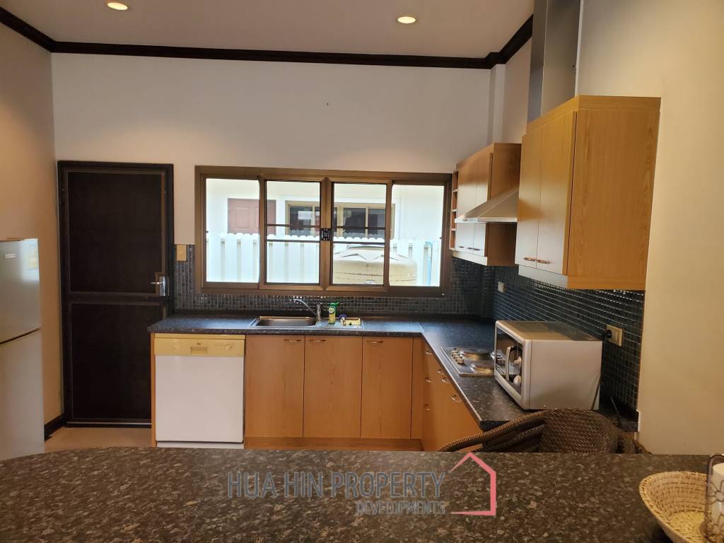 Beautiful 2 bed Townhouse in Resort close to downtown