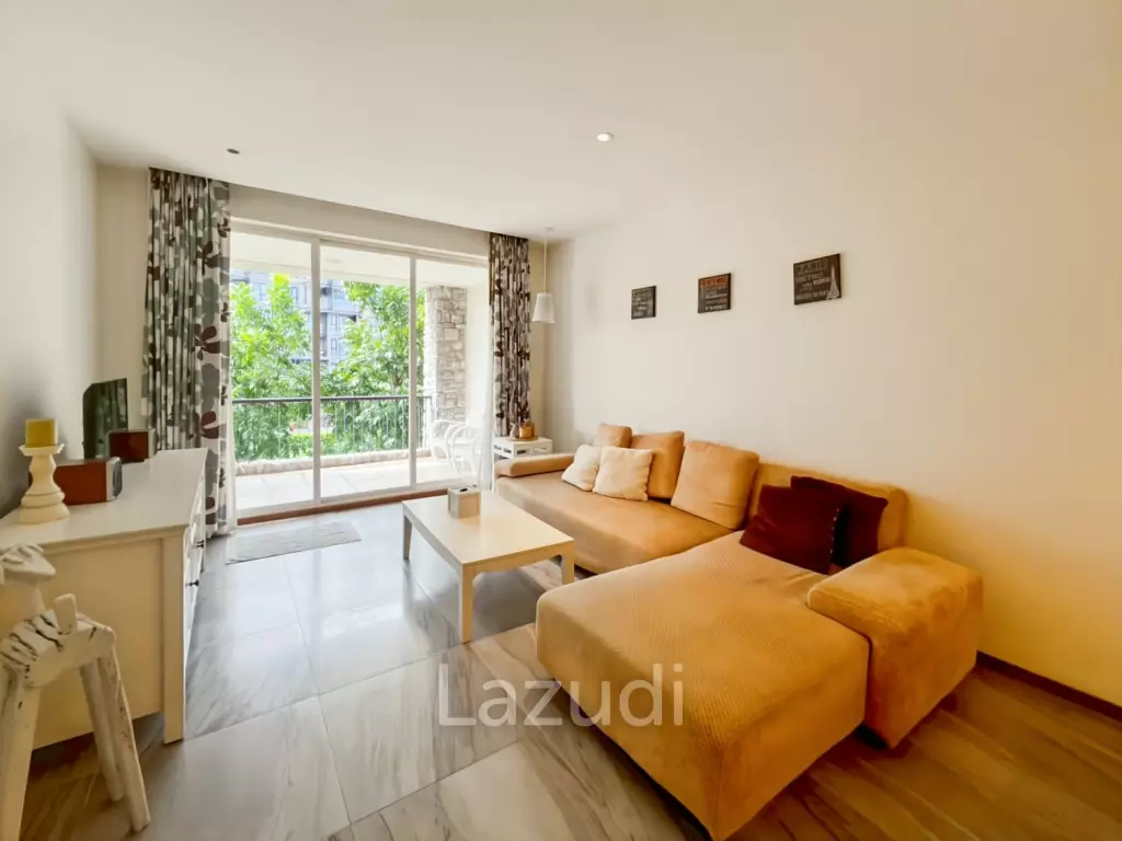 Elegant 1-Bedroom Condo with Beach Access in Baan Nub Kluen