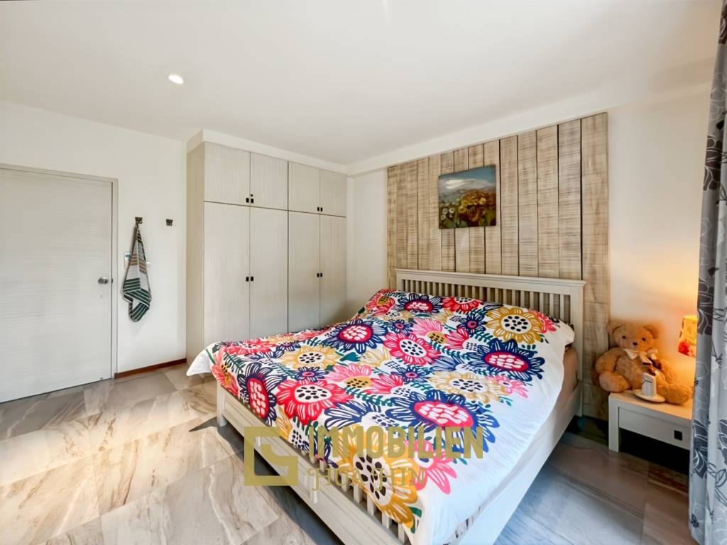 Baan Nub Kluen: Elégant condo d'une chambre à coucher avec accès à la plage