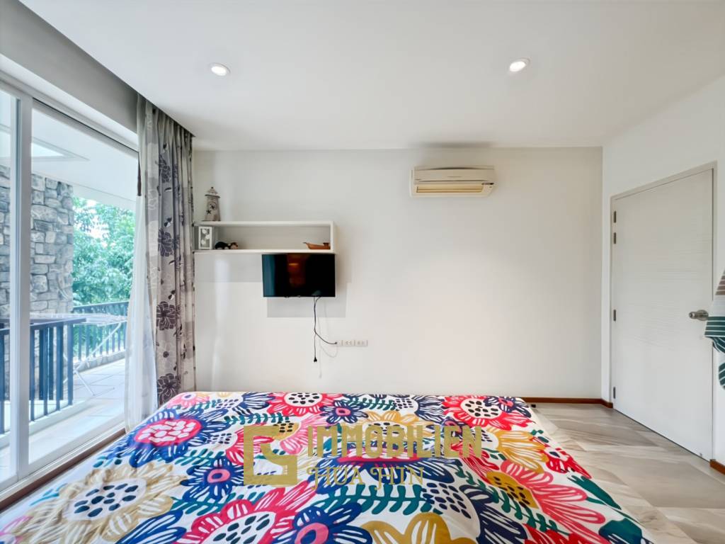 Baan Nub Kluen: Elégant condo d'une chambre à coucher avec accès à la plage