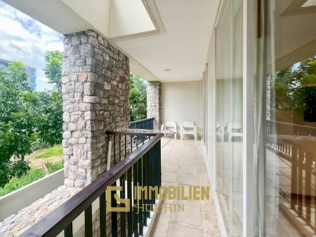 Baan Nub Kluen: Elégant condo d'une chambre à coucher avec accès à la plage