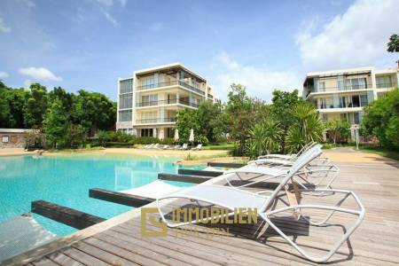 Baan Nub Kluen: Elégant condo d'une chambre à coucher avec accès à la plage