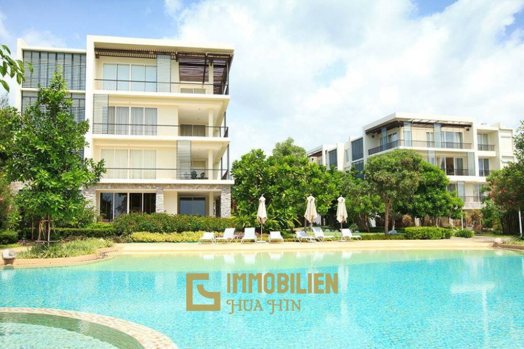 Baan Nub Kluen: Elégant condo d'une chambre à coucher avec accès à la plage