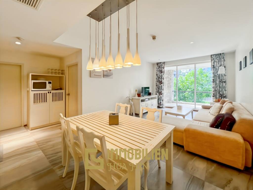 Baan Nub Kluen: Elégant condo d'une chambre à coucher avec accès à la plage